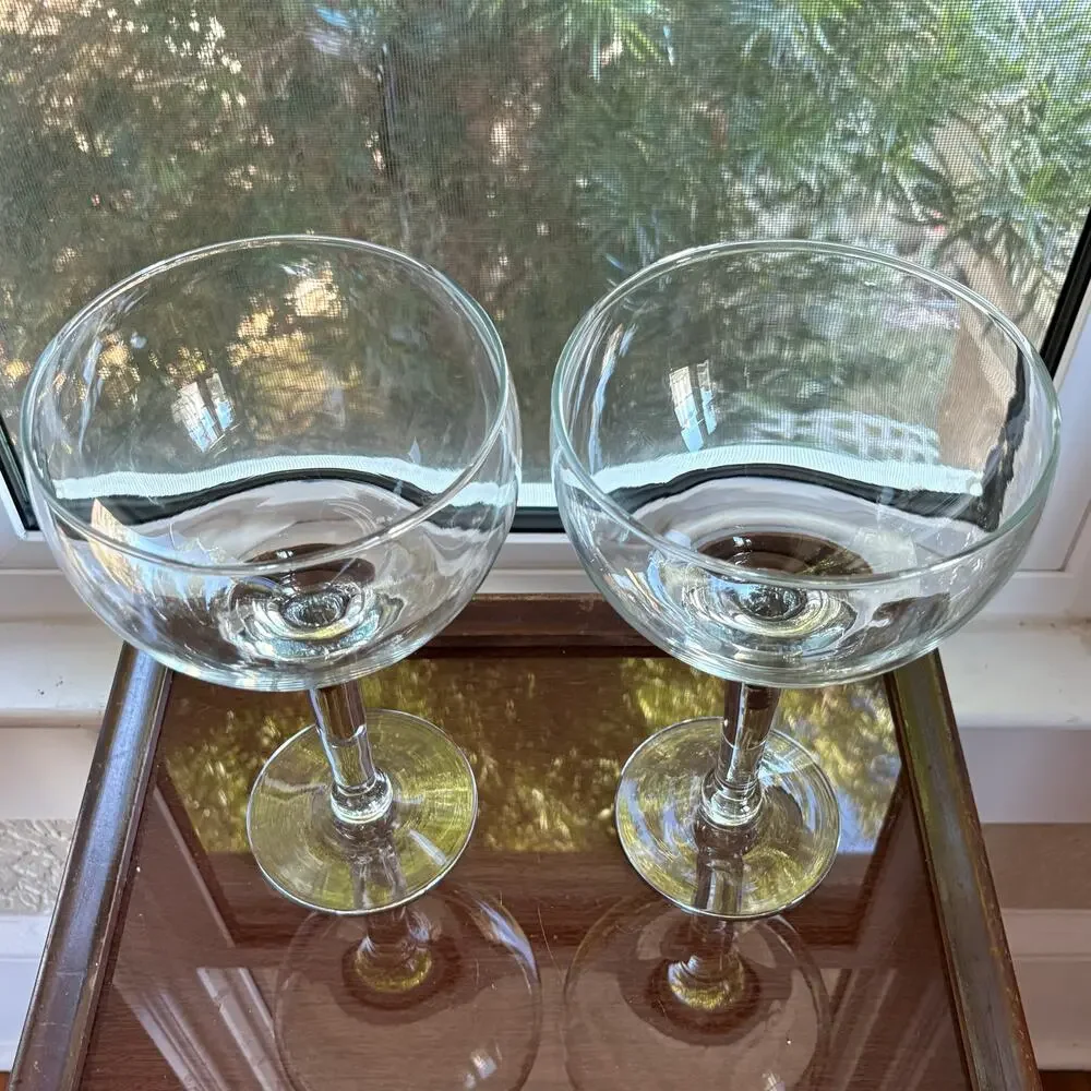 Set of 2 Oversized Vintage Stemmed Cocktail Glasses 32 oz Large Clear